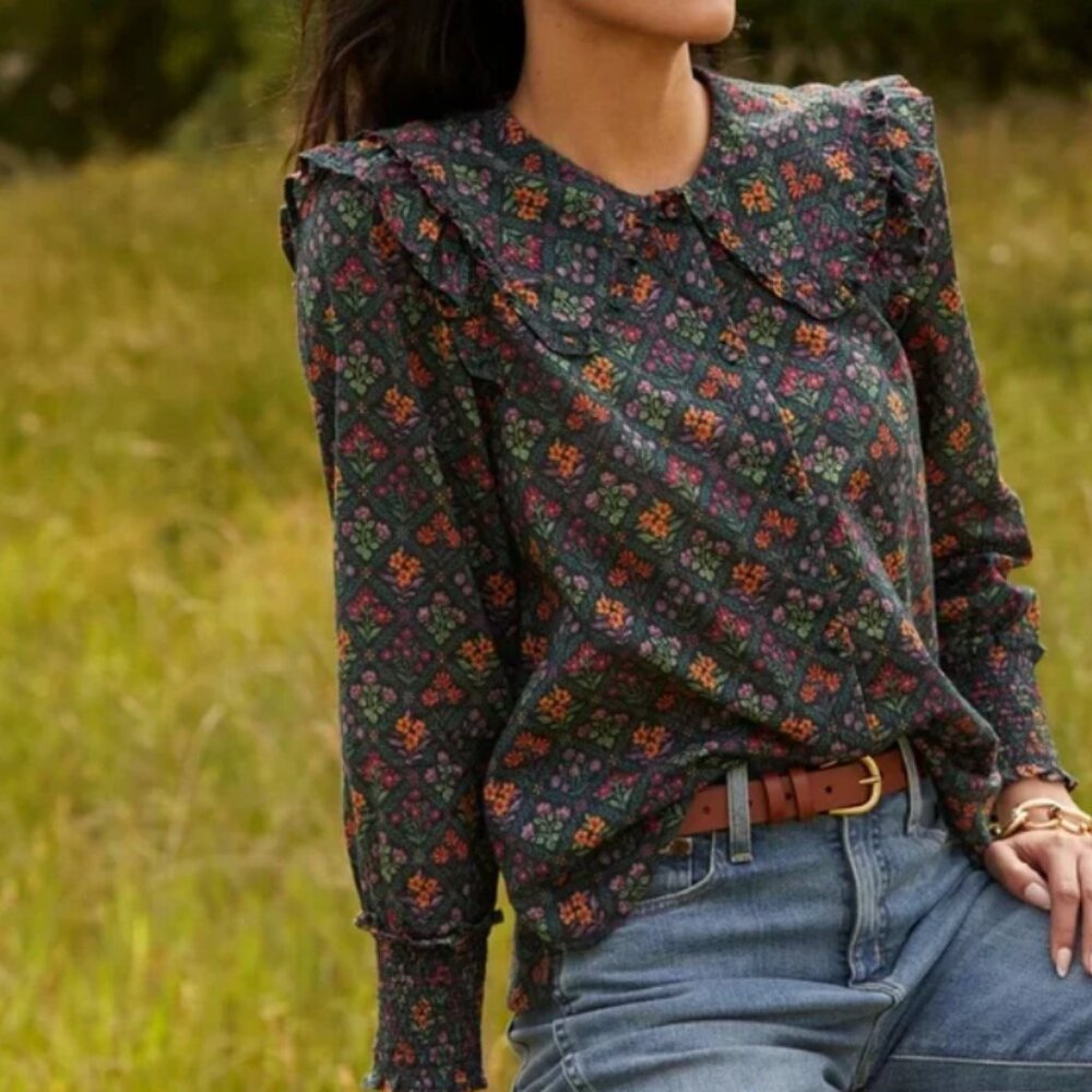 NWT Printfresh Falling For Flowers Beautiful Views Dark Night Top M